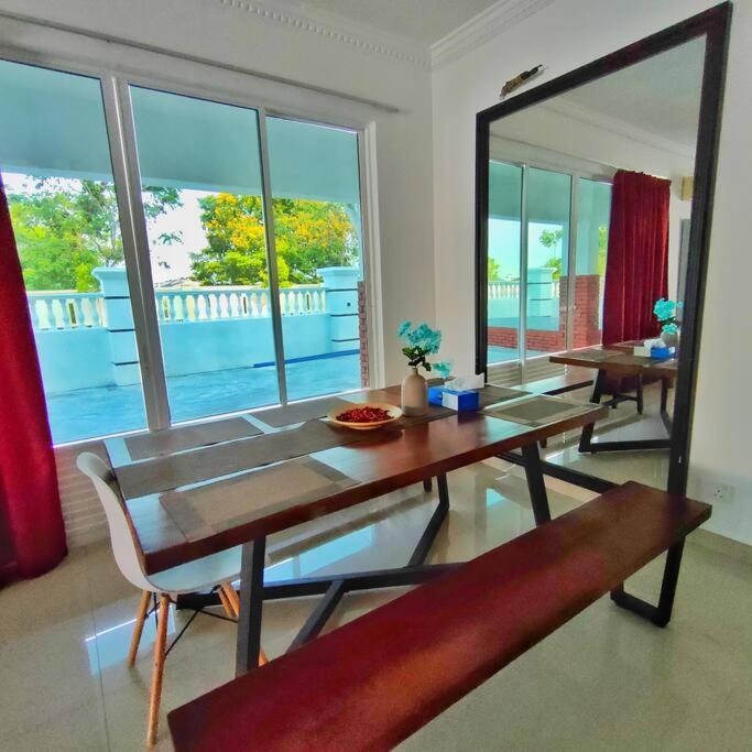3 Storey Swimming Pool&Projector House Setia Alam Shah Alam Exterior foto